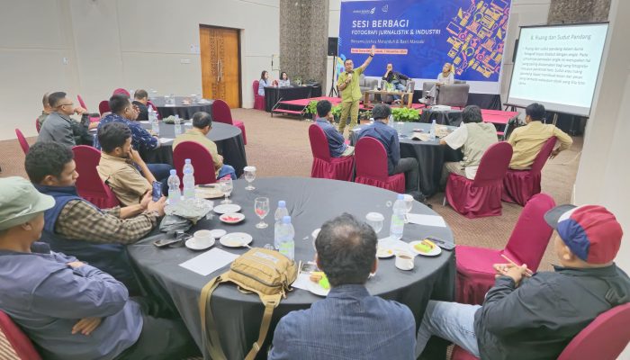Dukung Peningkatan Kualitas Foto Jurnalis di Banggai, DSLNG Gelar Sesi Berbagi Fotografi Industri