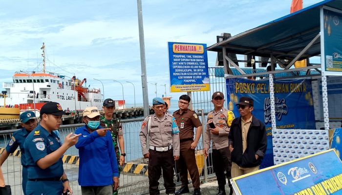 Gunakan Kapal Laut, Ratusan Warga Tinggalkan Banggai untuk Mudik Lebaran