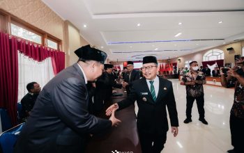 Bupati Banggai Rotasi 10 Pejabat Eselon IIb